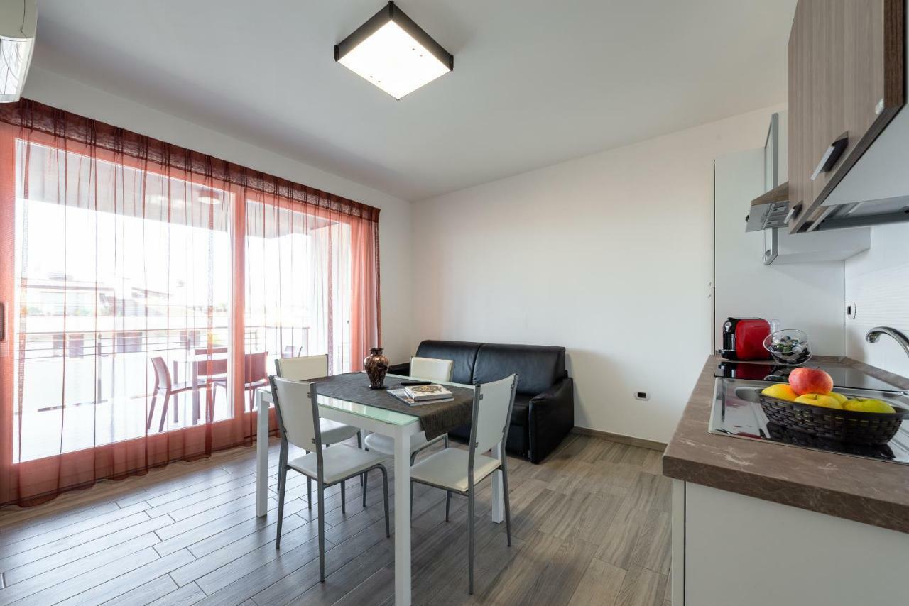 Boca Marina Aparthotel อัลบา อาดริอาติกา ภายนอก รูปภาพ