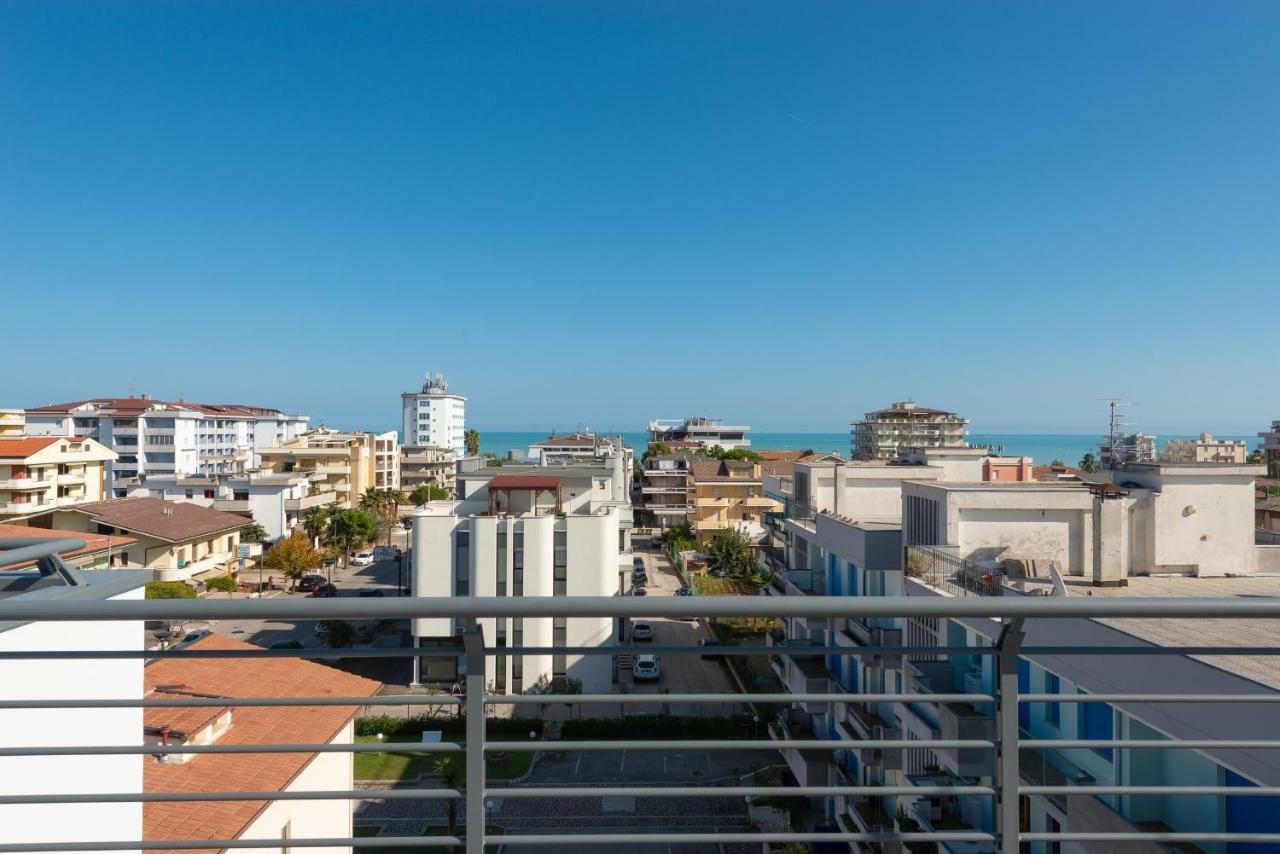 Boca Marina Aparthotel อัลบา อาดริอาติกา ภายนอก รูปภาพ